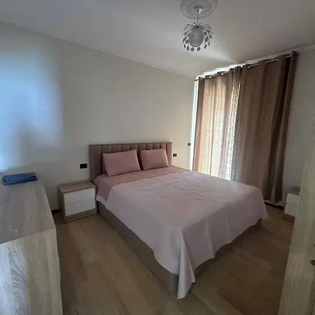 Apartment Leo Durrës