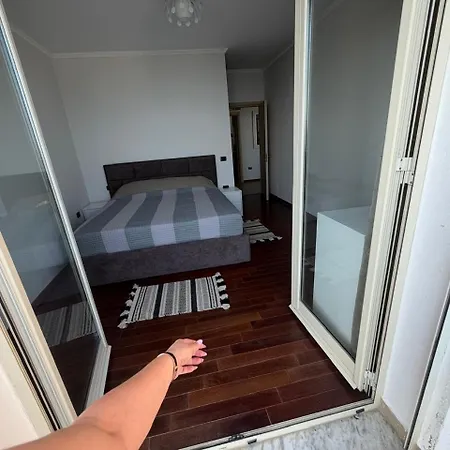 Leo Apartment Durrës